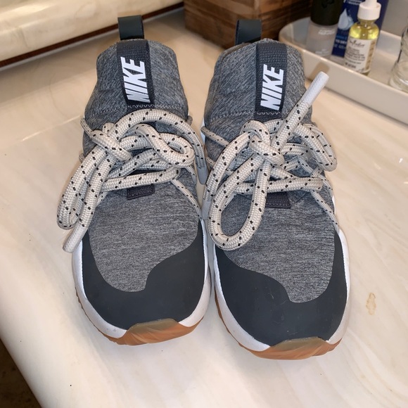 Nike Shoes - City Loop Nikes
